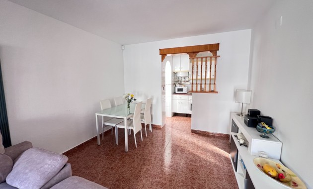 Venta - Adosado -
Torrevieja - La Siesta