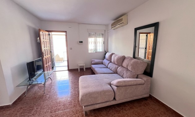 Venta - Adosado -
Torrevieja - La Siesta