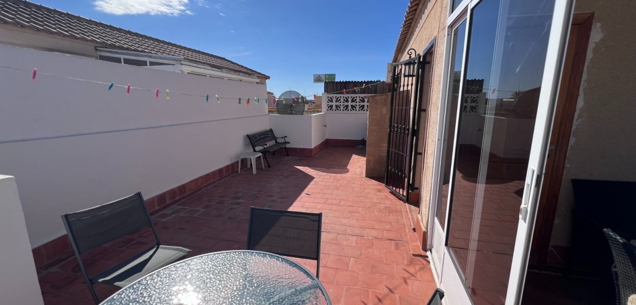 Venta - Adosado -
Torrevieja - La Siesta