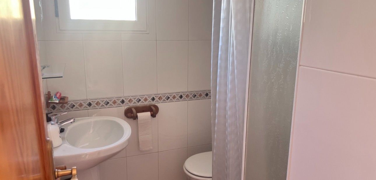 Venta - Adosado -
Torrevieja - La Siesta