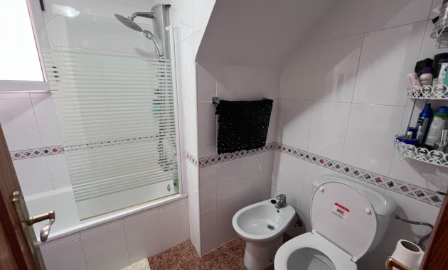 Venta - Adosado -
Torrevieja - La Siesta