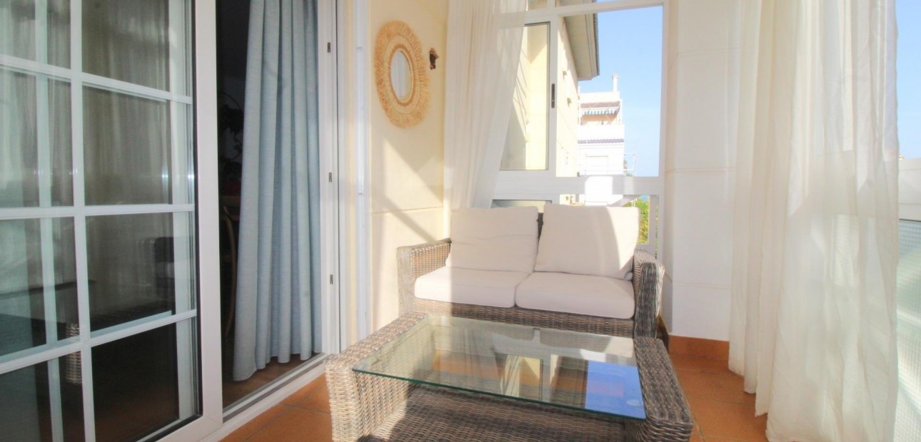 Herverkoop - Appartement / flat -
Torrevieja - La veleta