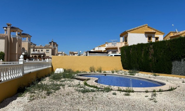 Venta - Villa -
Guardamar del Segura - Urbanizaciones