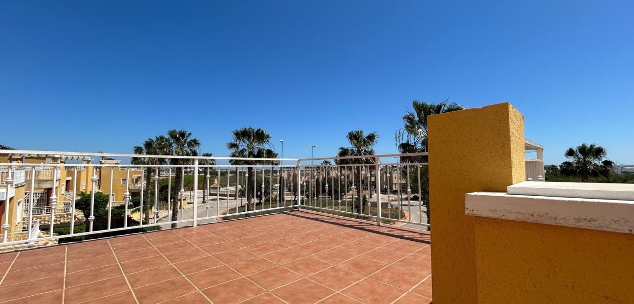 Venta - Villa -
Guardamar del Segura - Urbanizaciones