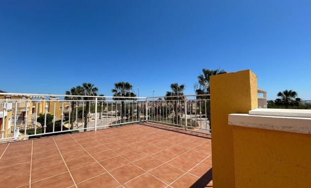 Venta - Villa -
Guardamar del Segura - Urbanizaciones