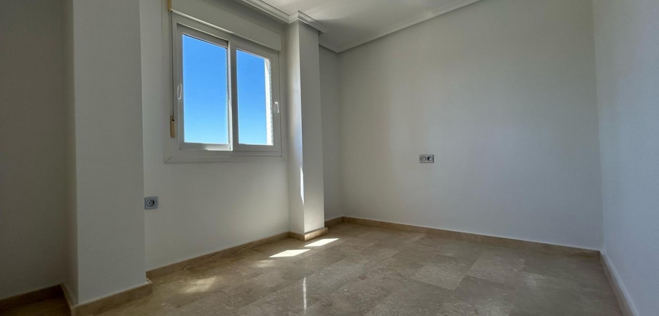 Venta - Villa -
Guardamar del Segura - Urbanizaciones