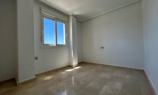 Venta - Villa -
Guardamar del Segura - Urbanizaciones