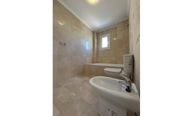 Venta - Villa -
Guardamar del Segura - Urbanizaciones
