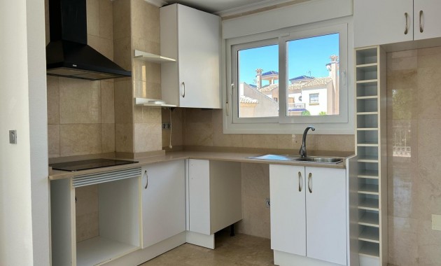 Venta - Villa -
Guardamar del Segura - Urbanizaciones