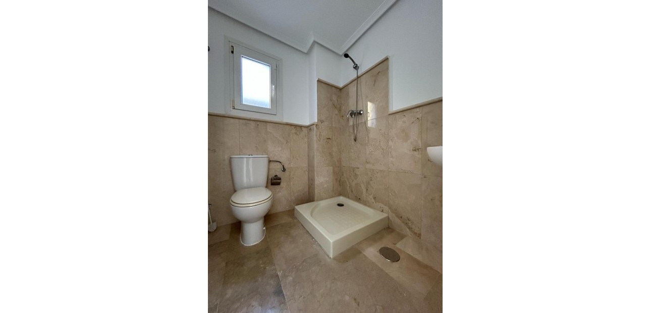 Venta - Villa -
Guardamar del Segura - Urbanizaciones