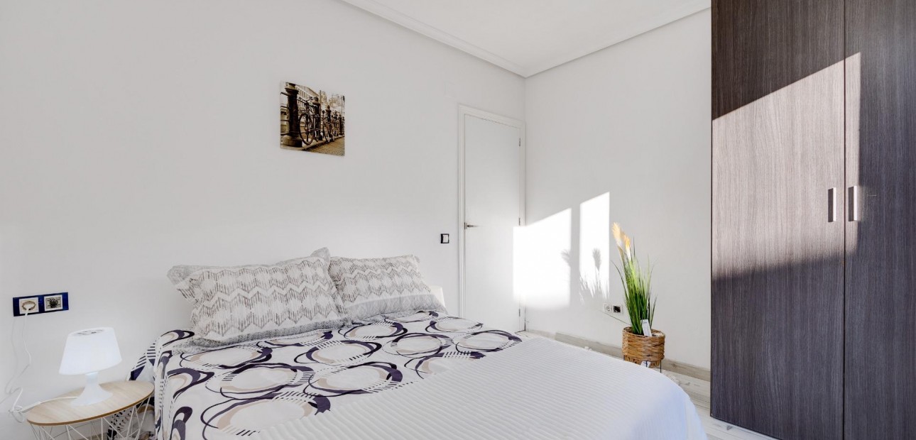 Venta - Bungalow -
Torrevieja - Parque las naciones