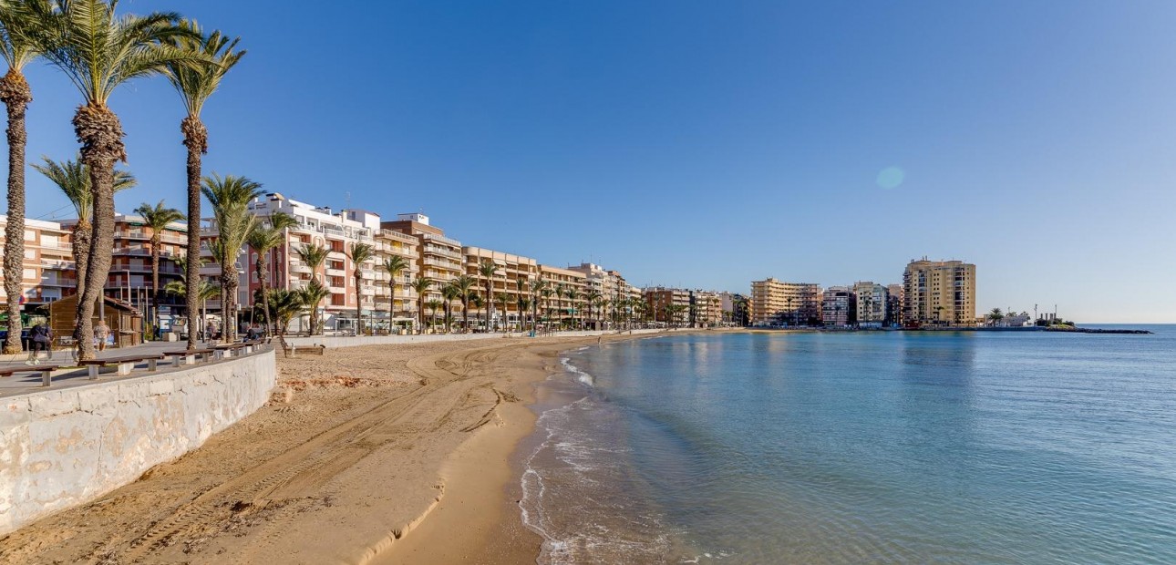 Venta - Bungalow -
Torrevieja - Parque las naciones