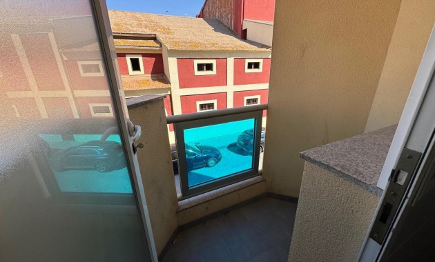 Venta - Apartamento / piso -
Almoradi - Centro urbano 2