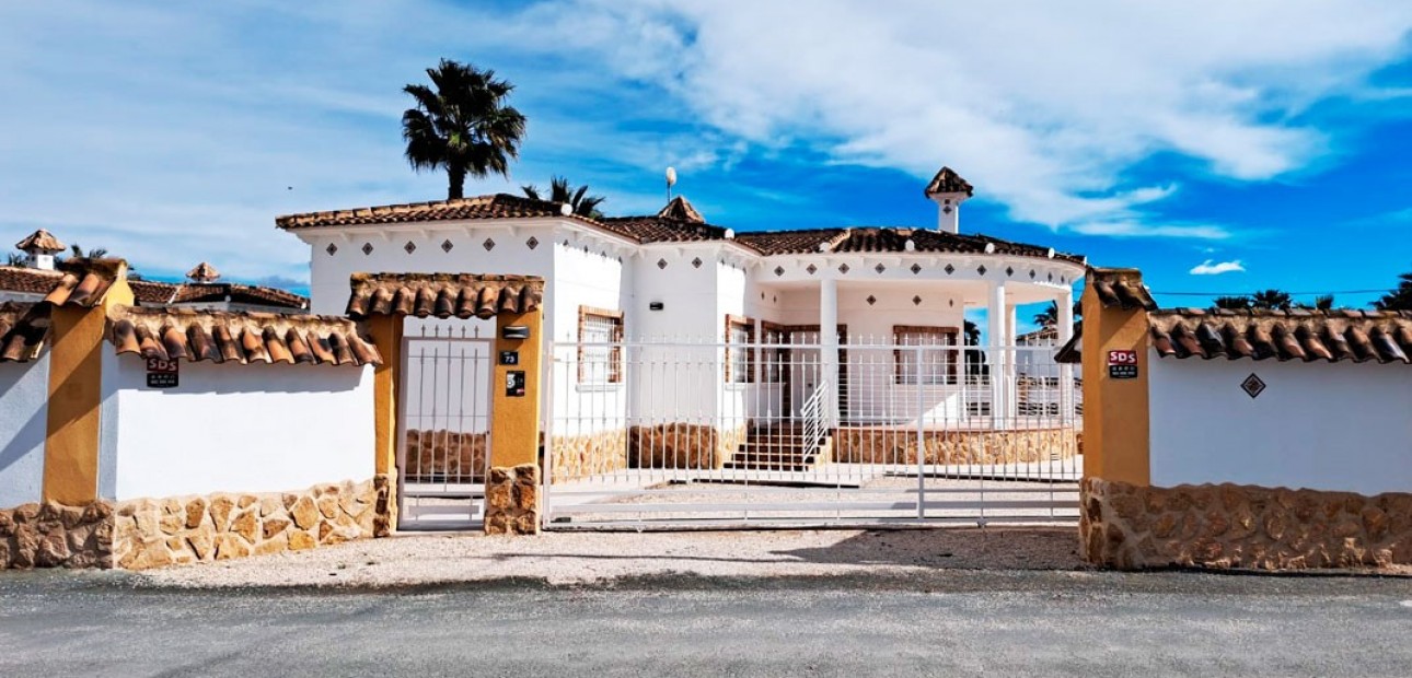 Venta - Country Property -
Catral - Catral - Country