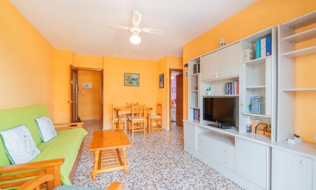Sale - Apartment / flat -
Torrevieja - Rocio del mar
