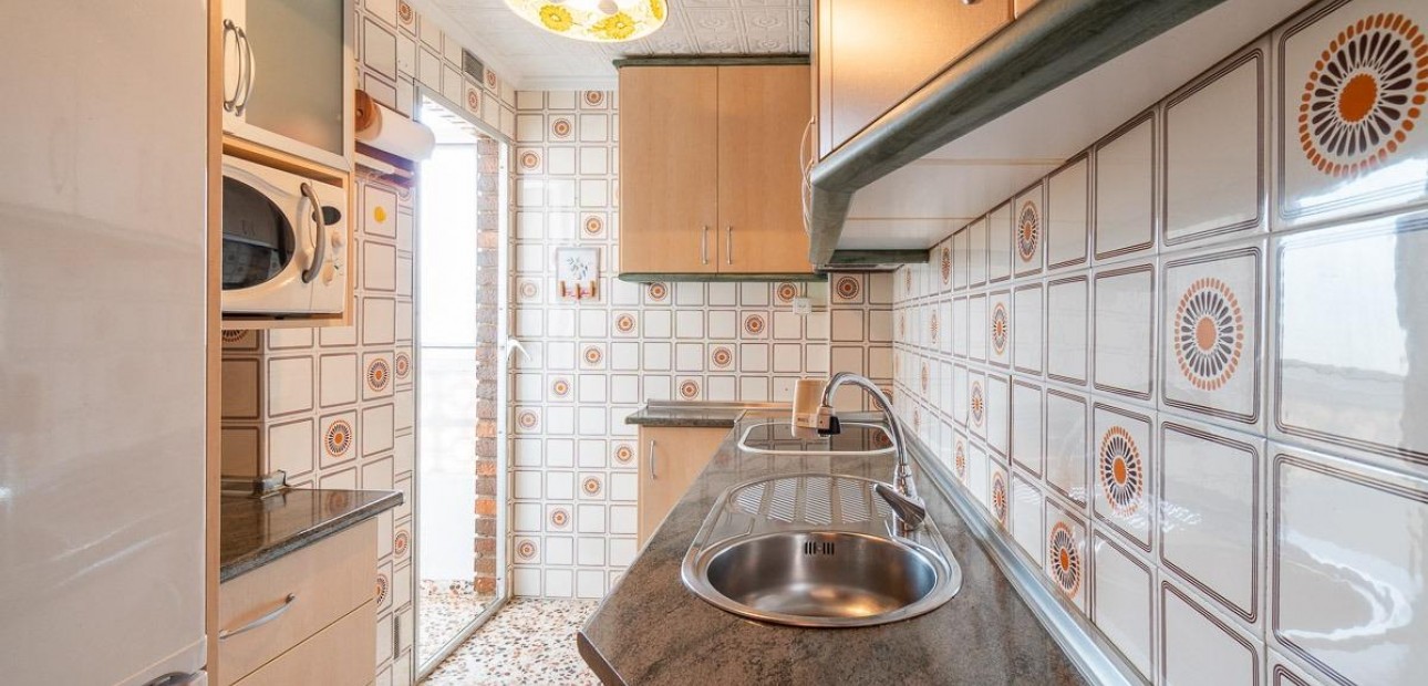 Sale - Apartment / flat -
Torrevieja - Rocio del mar
