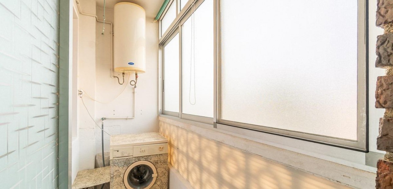Sale - Apartment / flat -
Torrevieja - Rocio del mar
