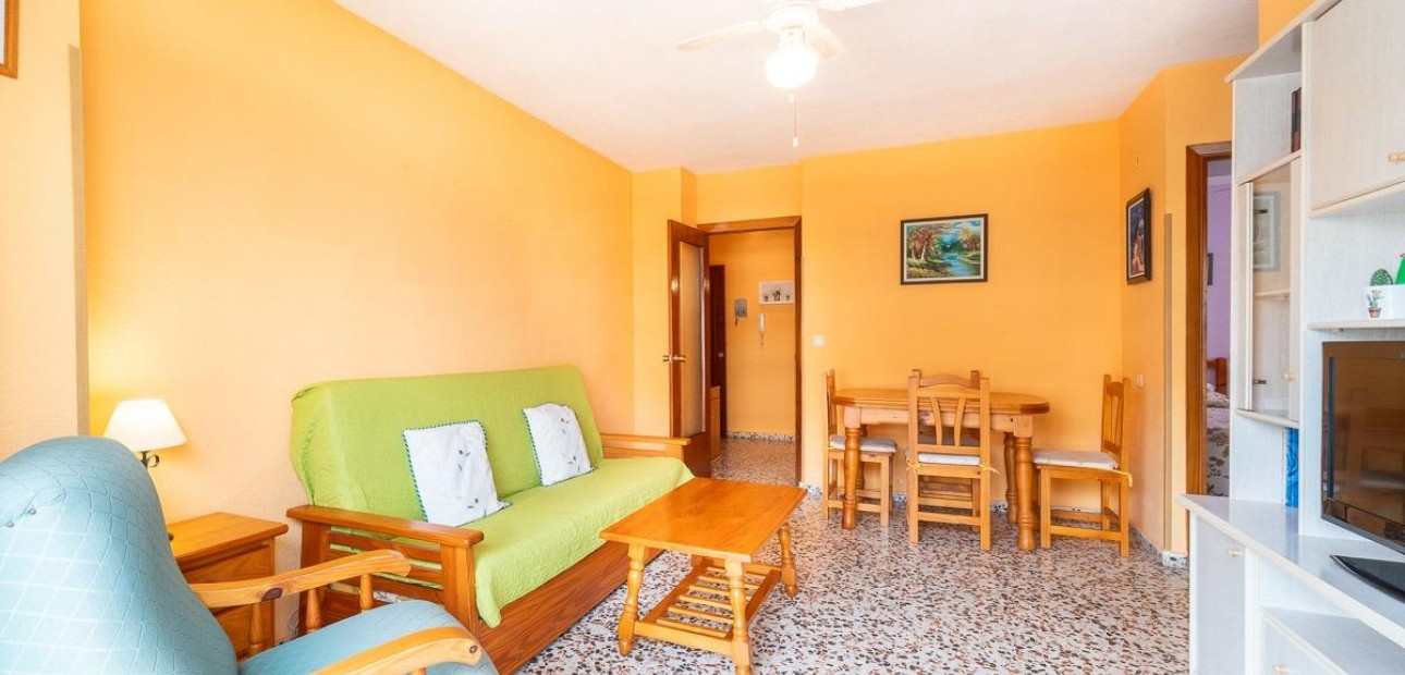 Sale - Apartment / flat -
Torrevieja - Rocio del mar