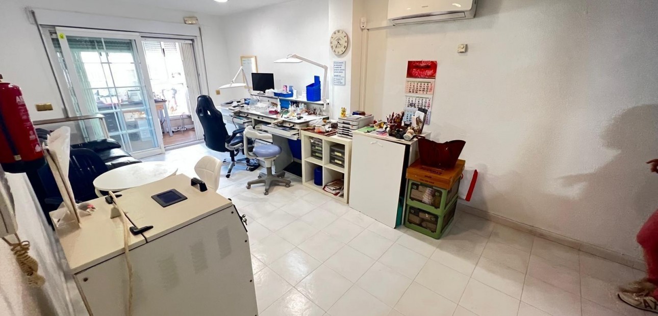 Venta - Apartamento / piso -
Torrevieja - torrevieja