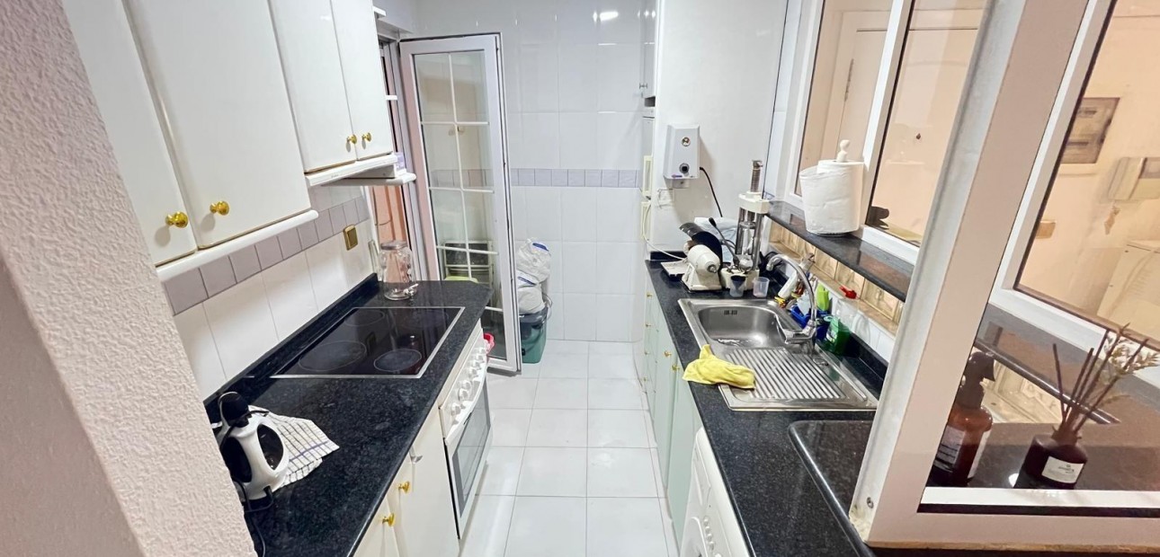 Venta - Apartamento / piso -
Torrevieja - torrevieja