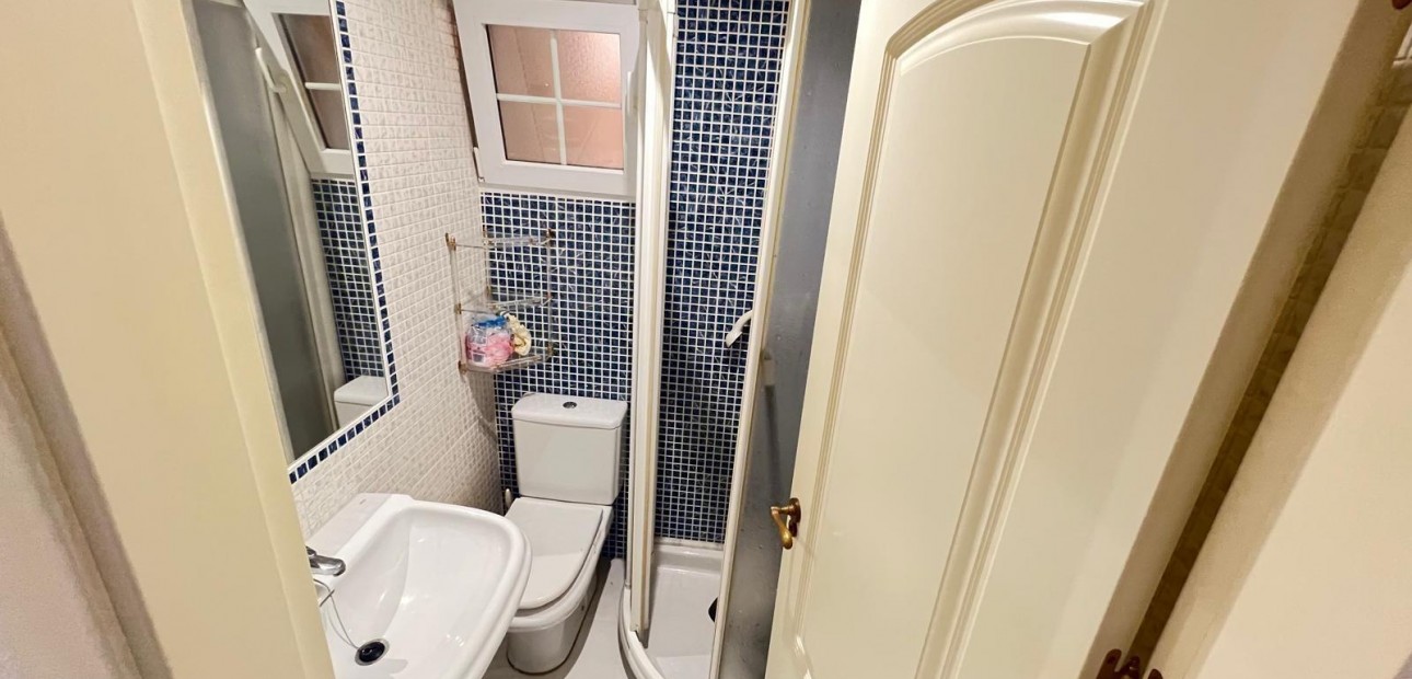 Venta - Apartamento / piso -
Torrevieja - torrevieja