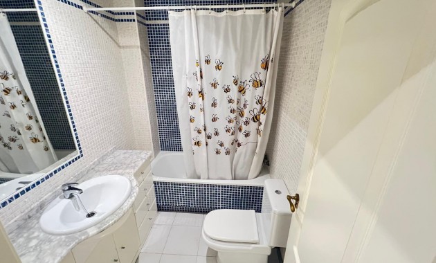 Venta - Apartamento / piso -
Torrevieja - torrevieja