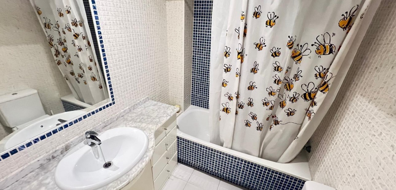 Venta - Apartamento / piso -
Torrevieja - torrevieja