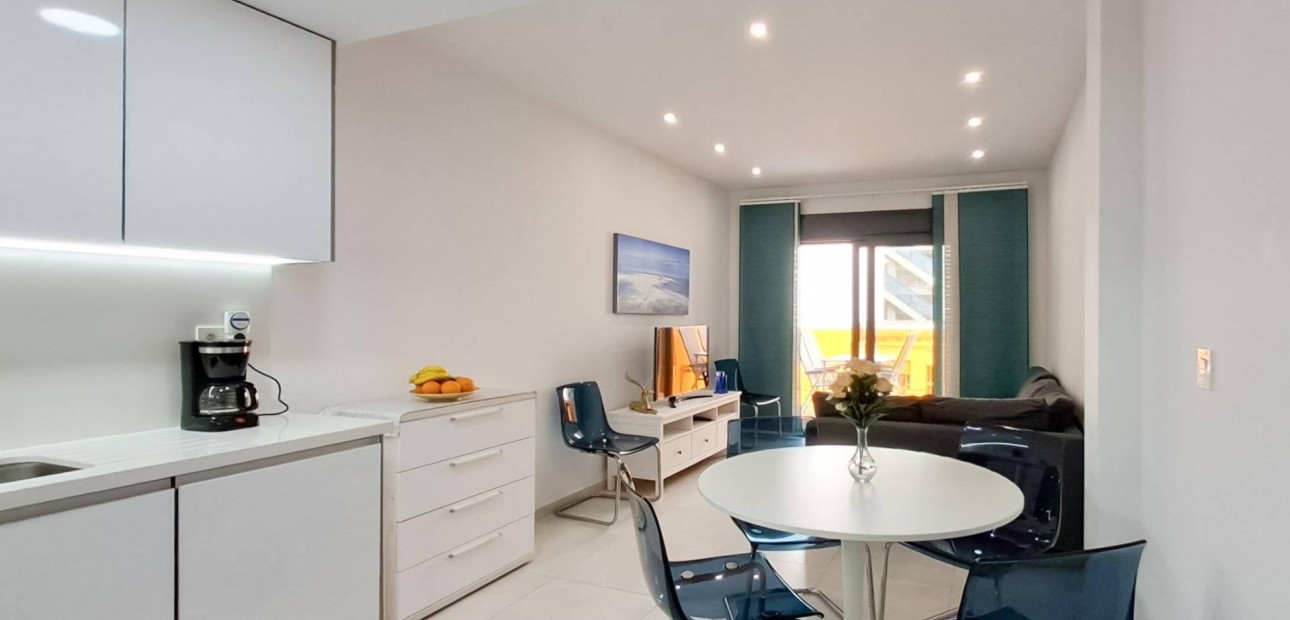 Venta - Apartamento / piso -
Torrevieja - Acequion