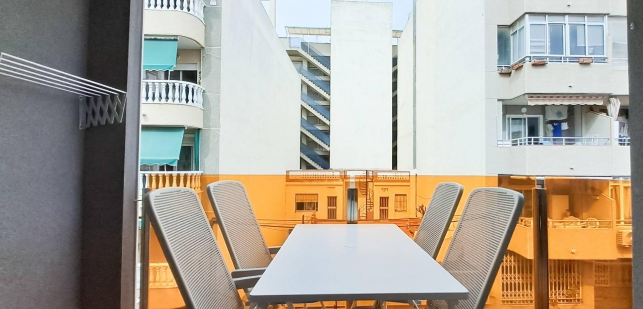 Venta - Apartamento / piso -
Torrevieja - Acequion