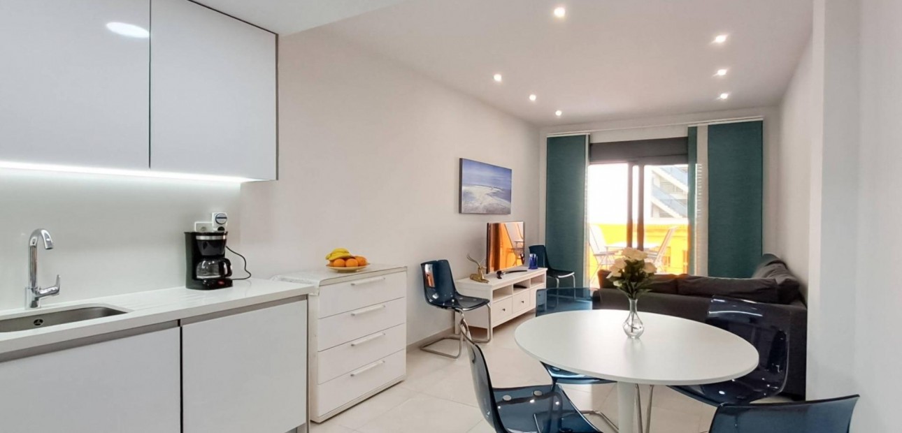 Venta - Apartamento / piso -
Torrevieja - Acequion