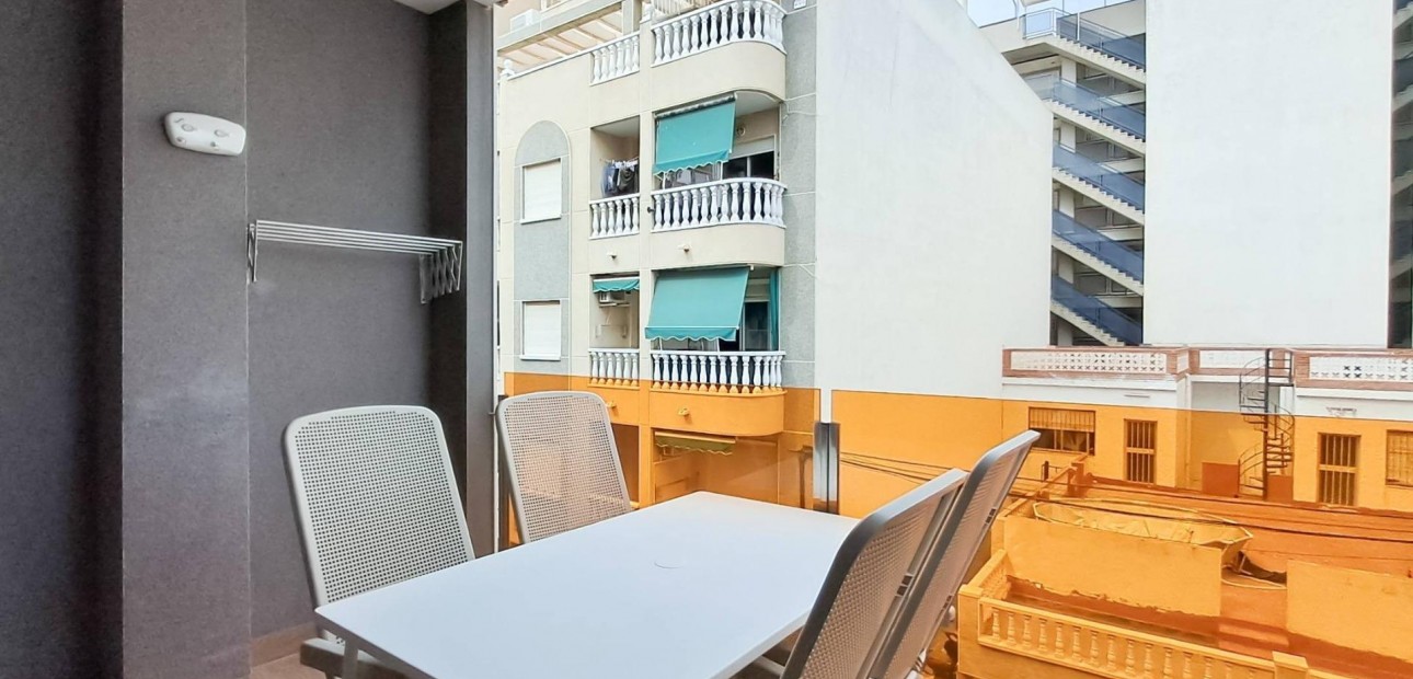 Venta - Apartamento / piso -
Torrevieja - Acequion
