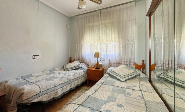 Venta - Terraced house -
Orihuela Costa - La Florida