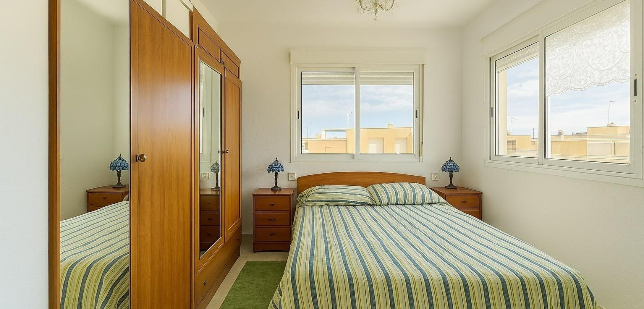 Venta - Terraced house -
Orihuela Costa - La Florida