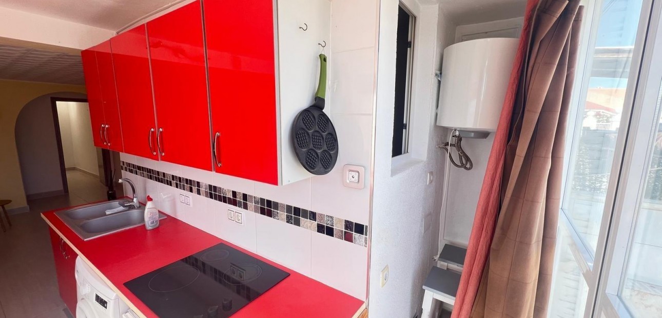 Venta - Bungalow -
Torrevieja - La Siesta - El Salado - Torreta