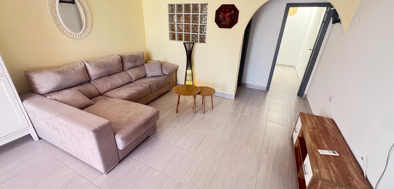 Venta - Bungalow -
Torrevieja - La Siesta - El Salado - Torreta