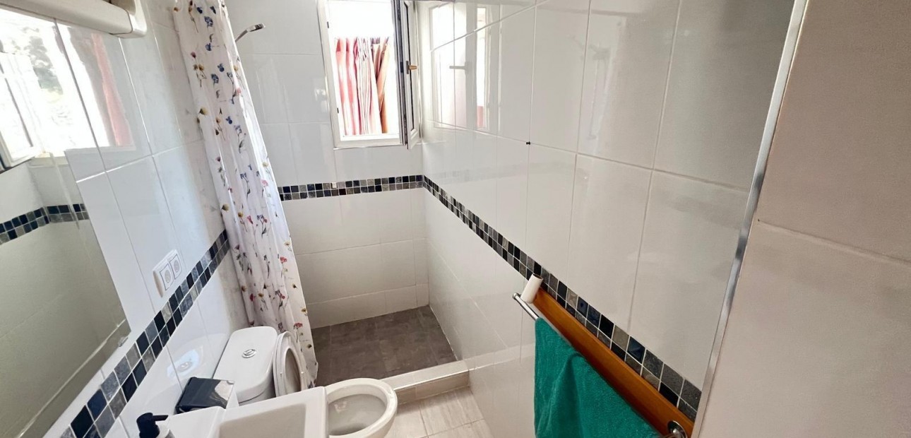 Venta - Bungalow -
Torrevieja - La Siesta - El Salado - Torreta
