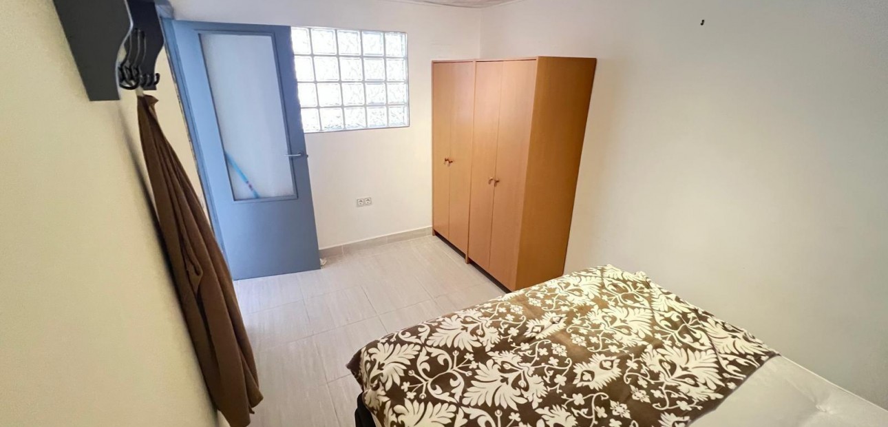 Venta - Bungalow -
Torrevieja - La Siesta - El Salado - Torreta