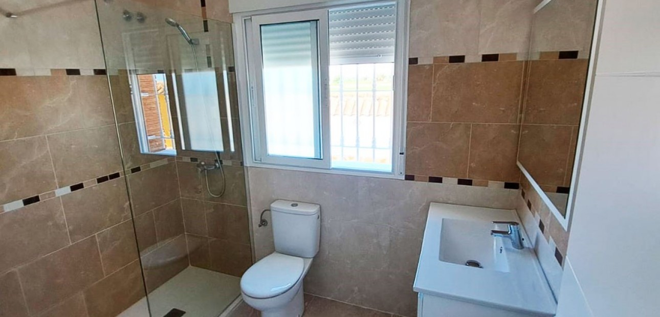 Venta - Country Property -
Catral - Catral - Country