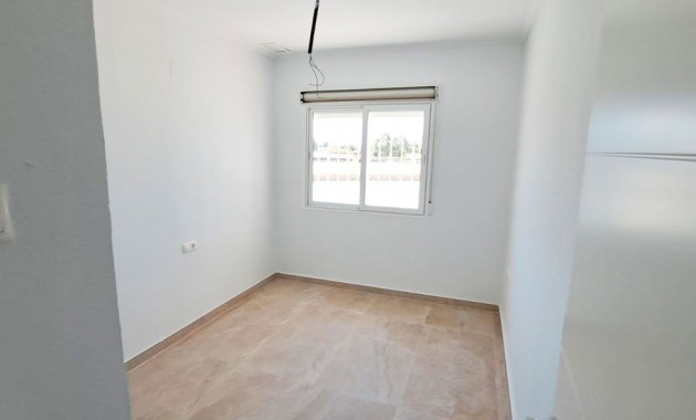 Venta - Country Property -
Catral - Catral - Country