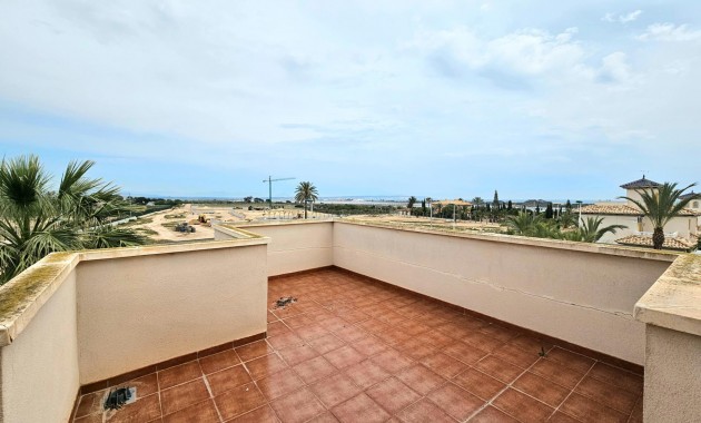 Herverkoop - Villa -
La marina - La Marina