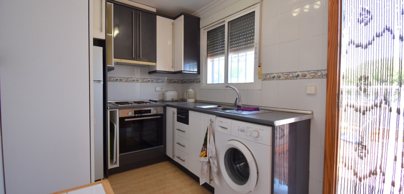 Herverkoop - Herenhuis -
Orihuela Costa - Playa Flamenca