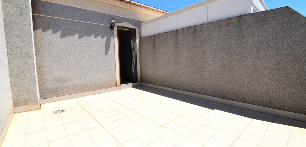 Herverkoop - Herenhuis -
Orihuela Costa - Playa Flamenca