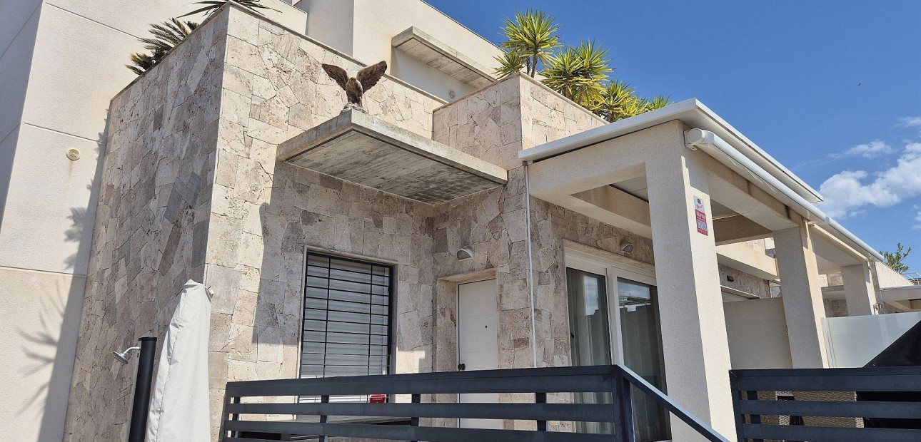 Venta - Duplex -
Torrevieja - Aguas Nuevas