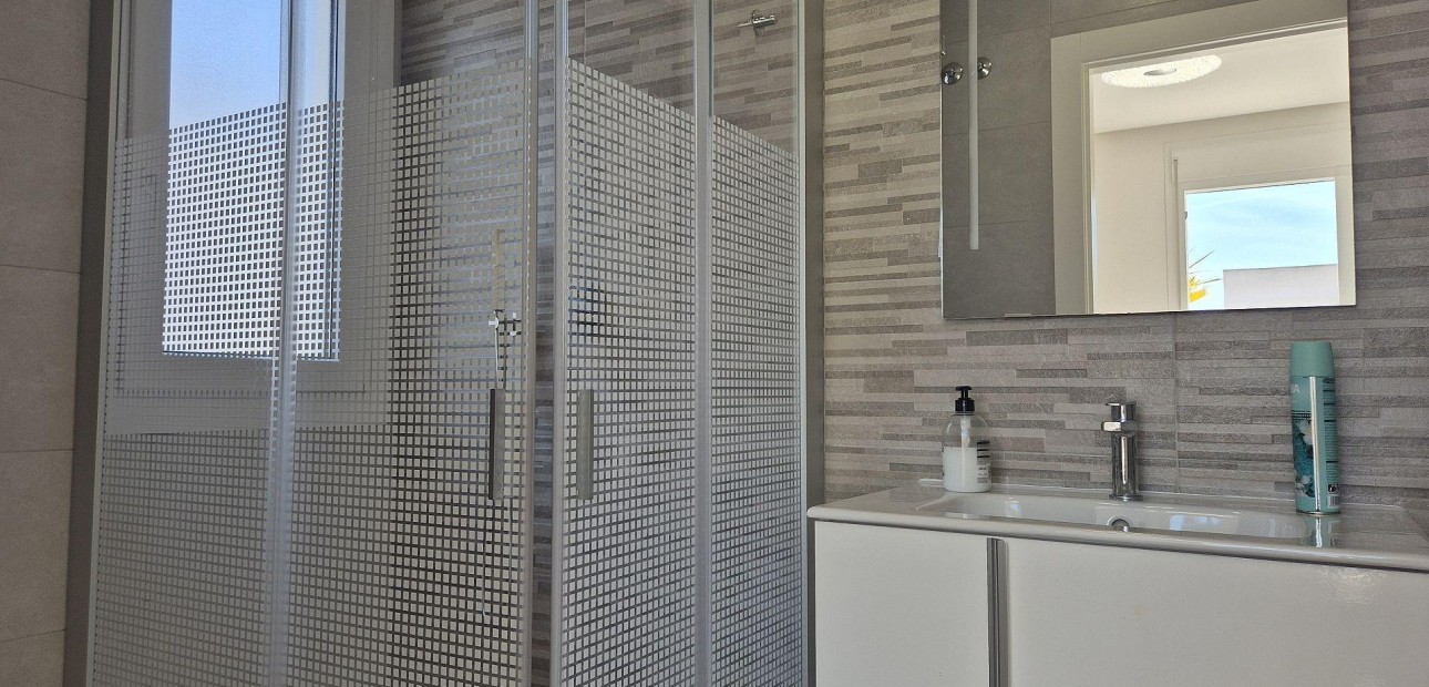 Venta - Duplex -
Torrevieja - Aguas Nuevas