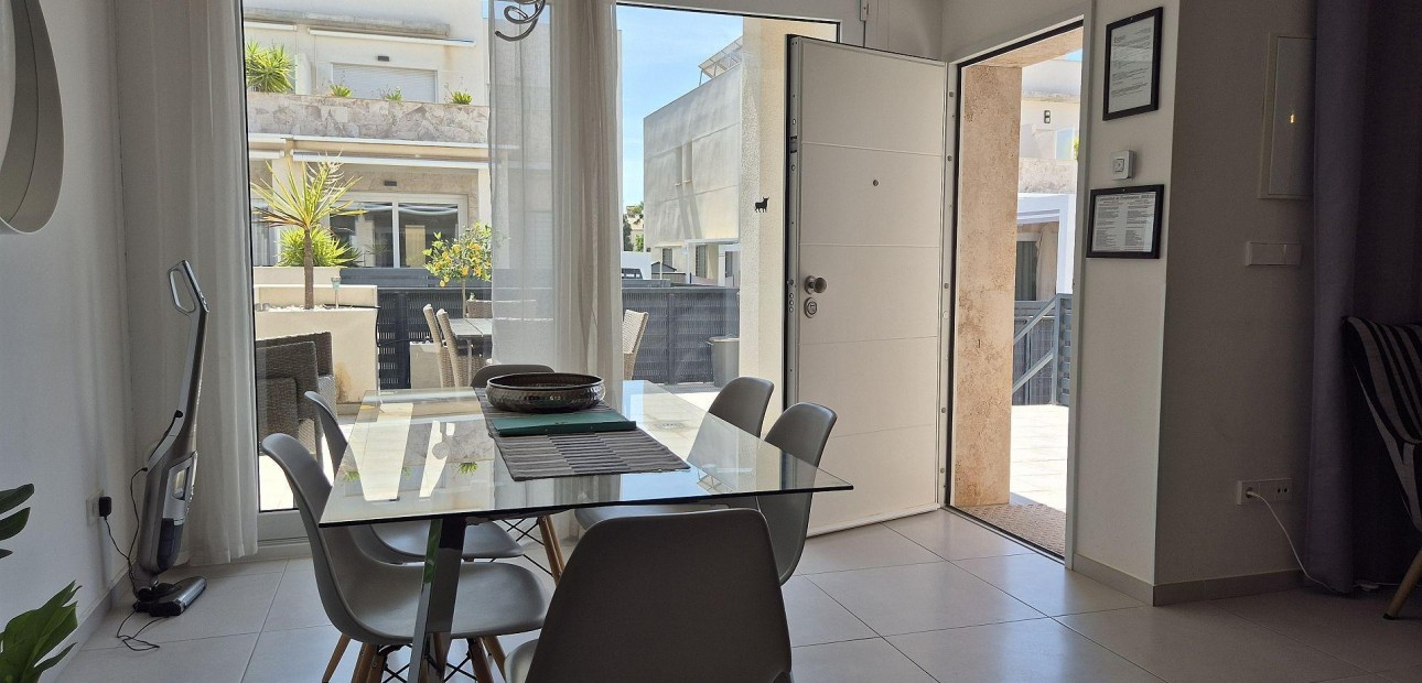 Venta - Duplex -
Torrevieja - Aguas Nuevas