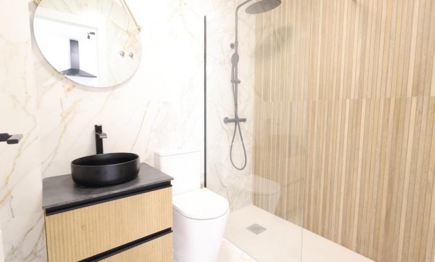 Venta - Terraced house -
Torrevieja - San luis
