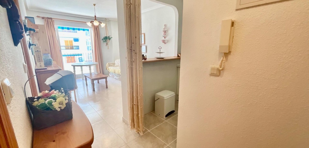 Herverkoop - Appartement / flat -
Torrevieja - La Mata