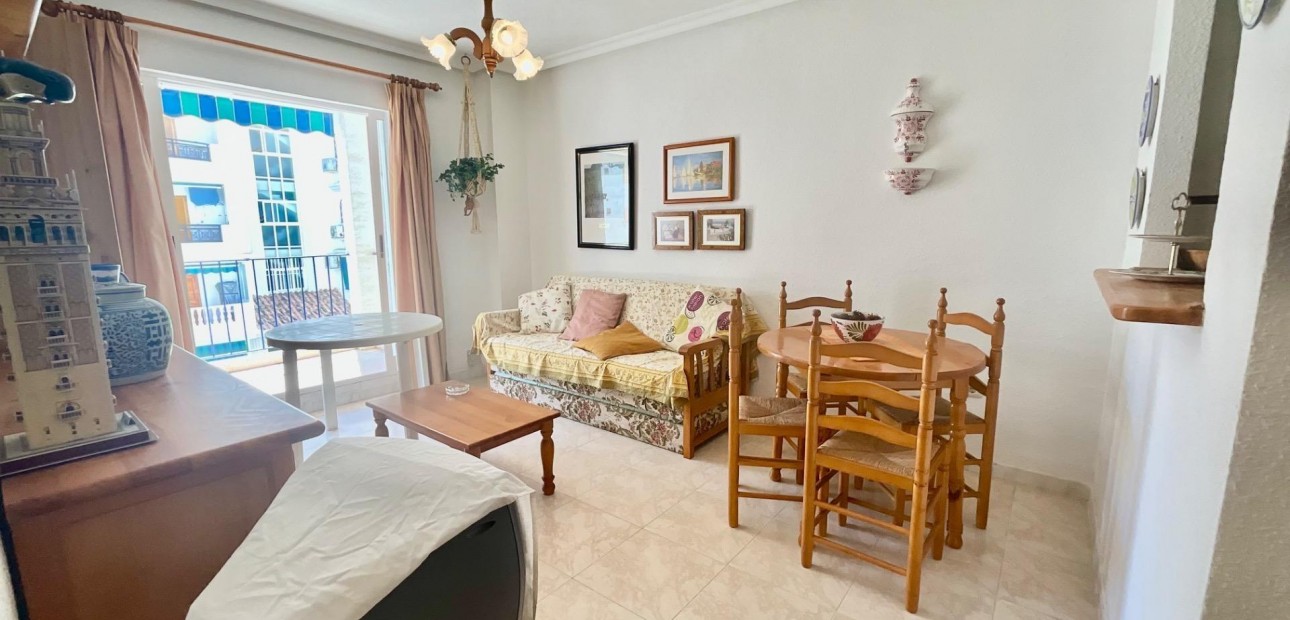Herverkoop - Appartement / flat -
Torrevieja - La Mata