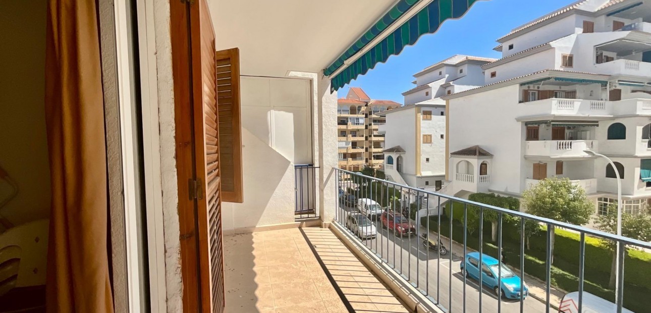 Herverkoop - Appartement / flat -
Torrevieja - La Mata