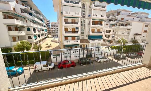 Herverkoop - Appartement / flat -
Torrevieja - La Mata